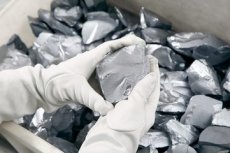宁波回收太阳能多晶硅硅片多晶硅硅料