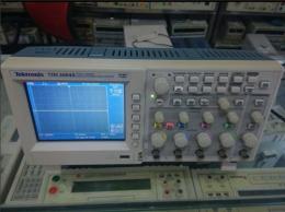 TDS2004B数字存储示波器 四通道 60MHz