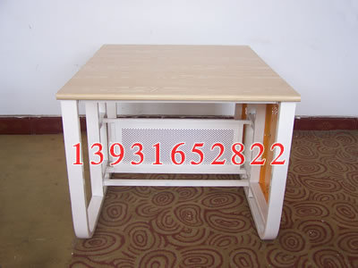 網(wǎng)吧桌廠家提供良好口碑與服務(wù)