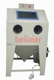 供應 B型手動噴砂機